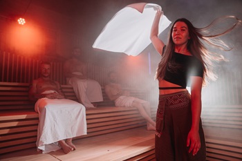 seneremonialsaunamistryne